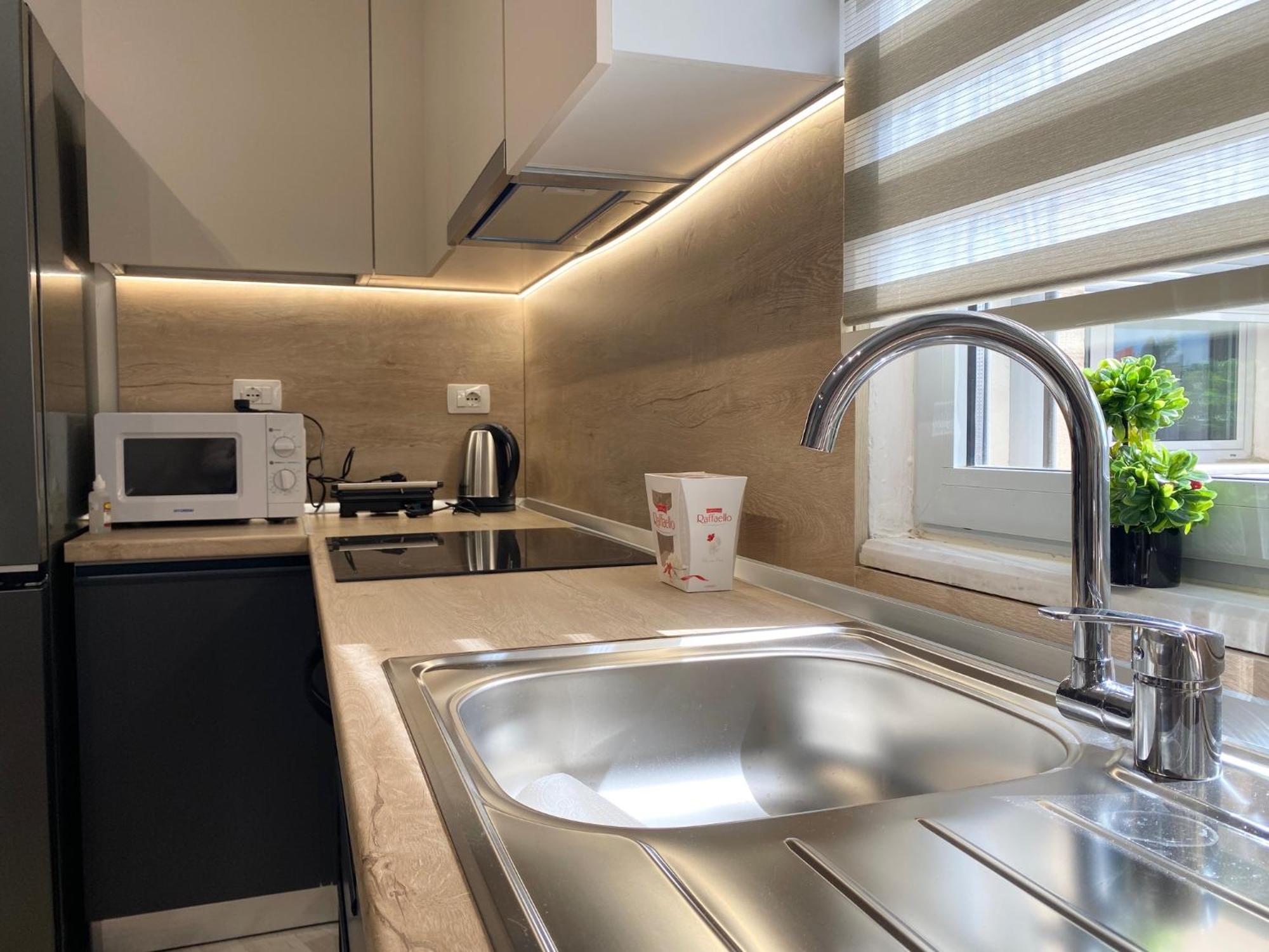 Central Cozy Apartment تيرانا المظهر الخارجي الصورة