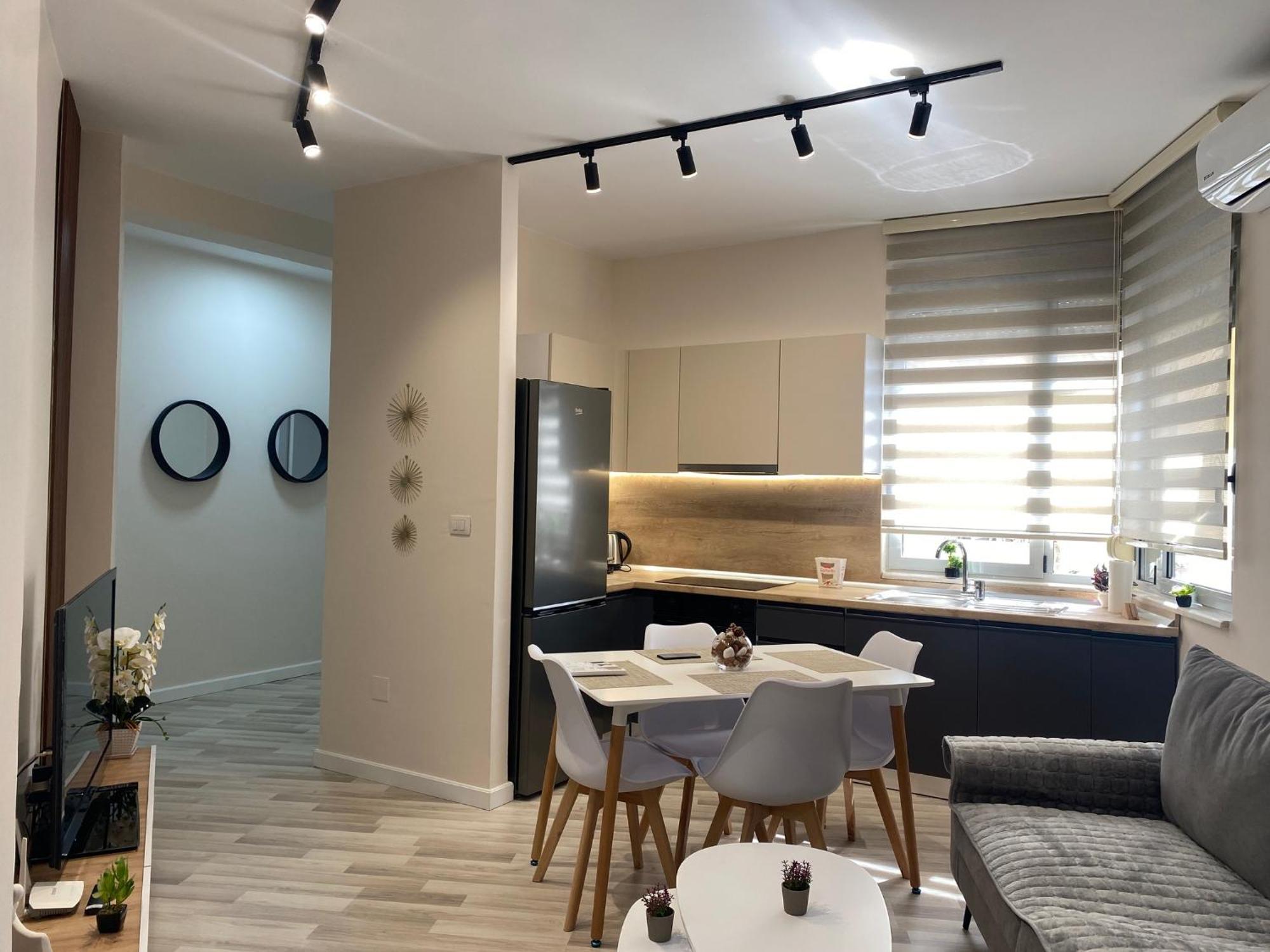 Central Cozy Apartment تيرانا المظهر الخارجي الصورة