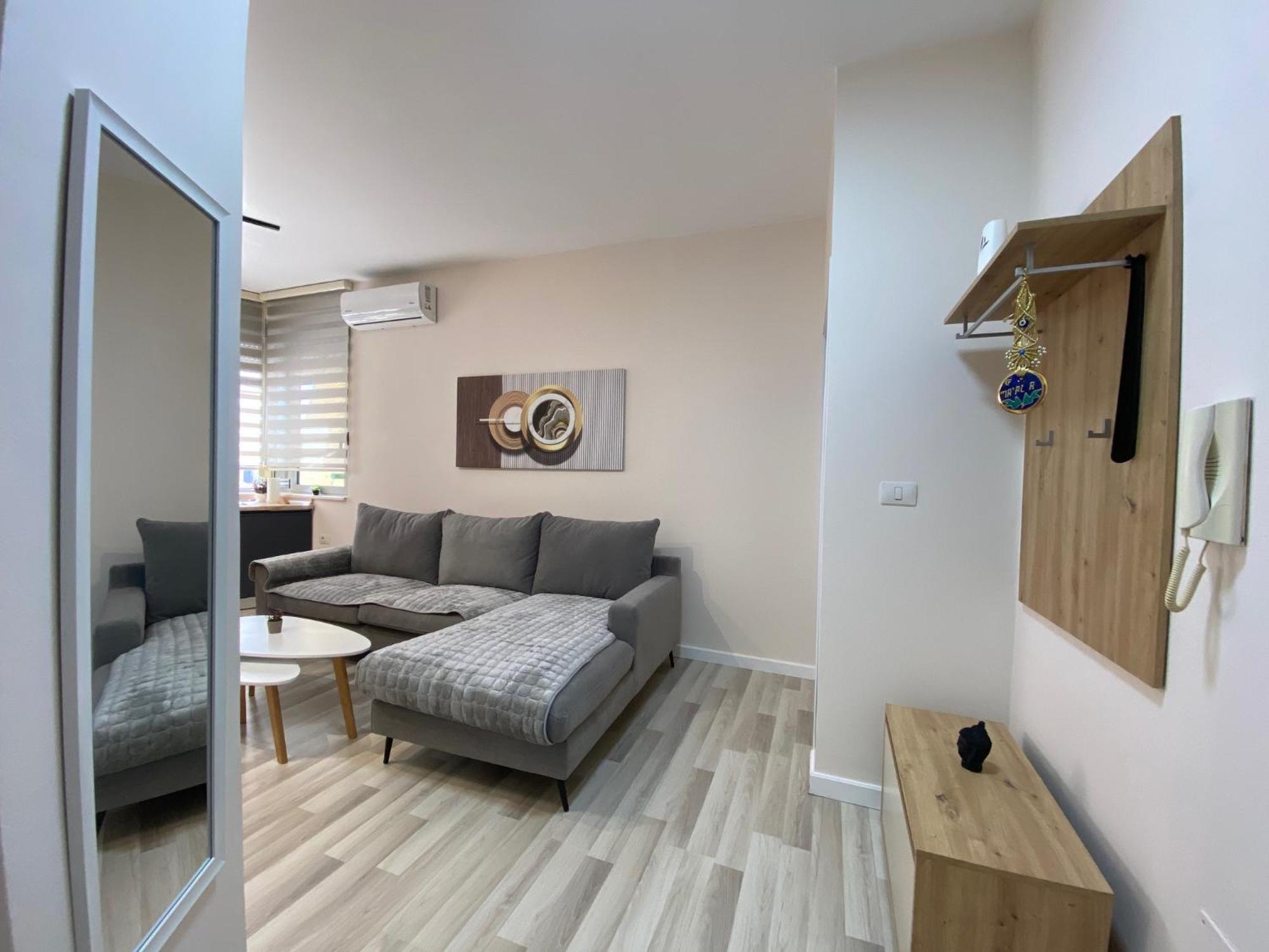 Central Cozy Apartment تيرانا المظهر الخارجي الصورة